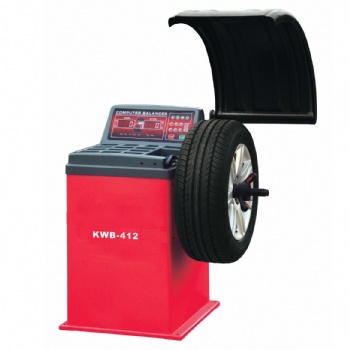 Wheel balancer